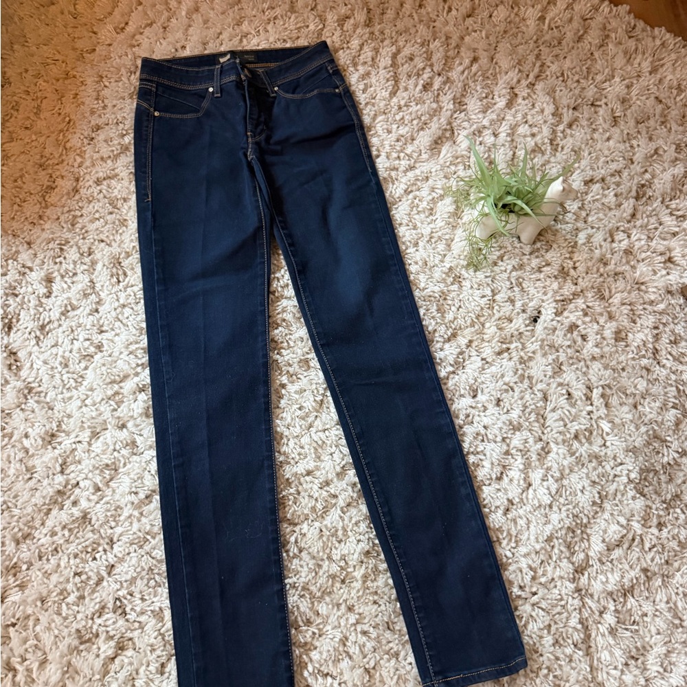 Levi's Women's Dark Blue cute solid stitching Skinny Jeans - Picture 2 of 8